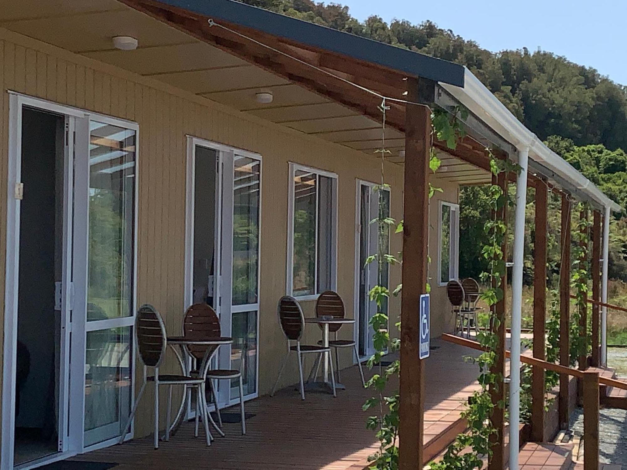 Woodstock Hotel โฮกิทิกา ห้อง รูปภาพ